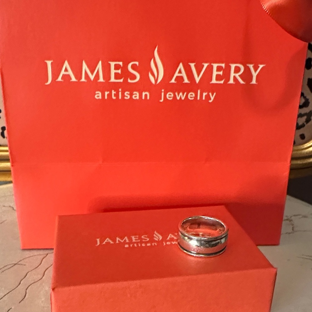 James Avery RETIRED Sterling silver wedding band size 6 - Picture 3 of 10